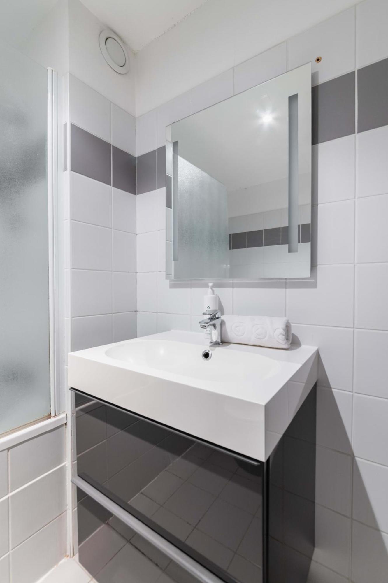 Relaxez Vous Dans Un Studio De Charme Paris 5 Apartment Exterior foto